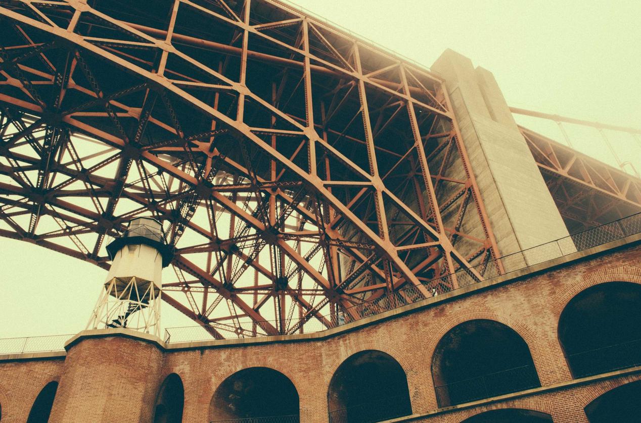 方盒绿大熊猫：广州龙洞代理注册公司