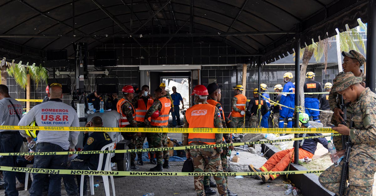 网站代实名实名账号:流量卡与车联网的联系与影响:智能交通系统的新概念