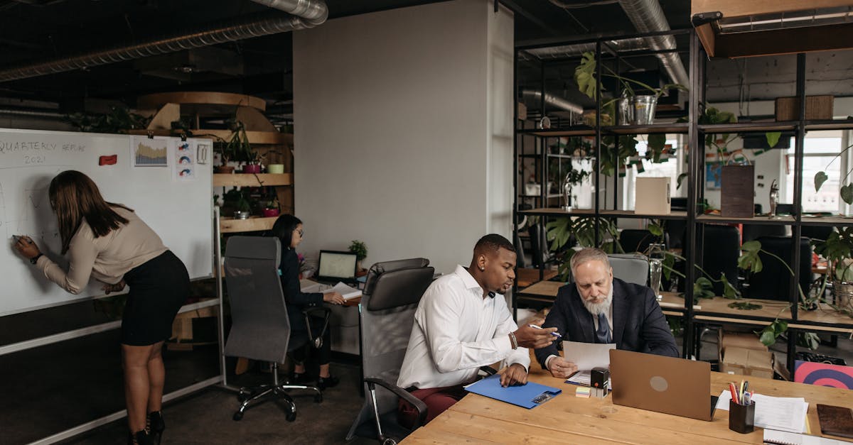 国外微信买卖:短视频官方直播账号注册