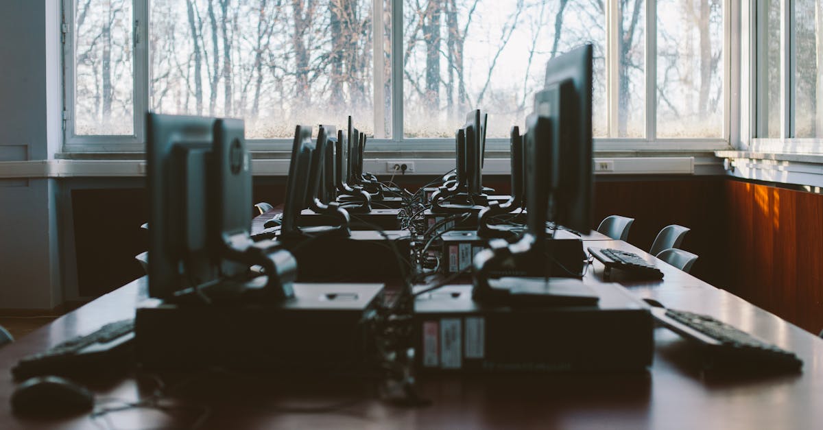 霸御乾坤辅助- 龙华登记注册代理办理